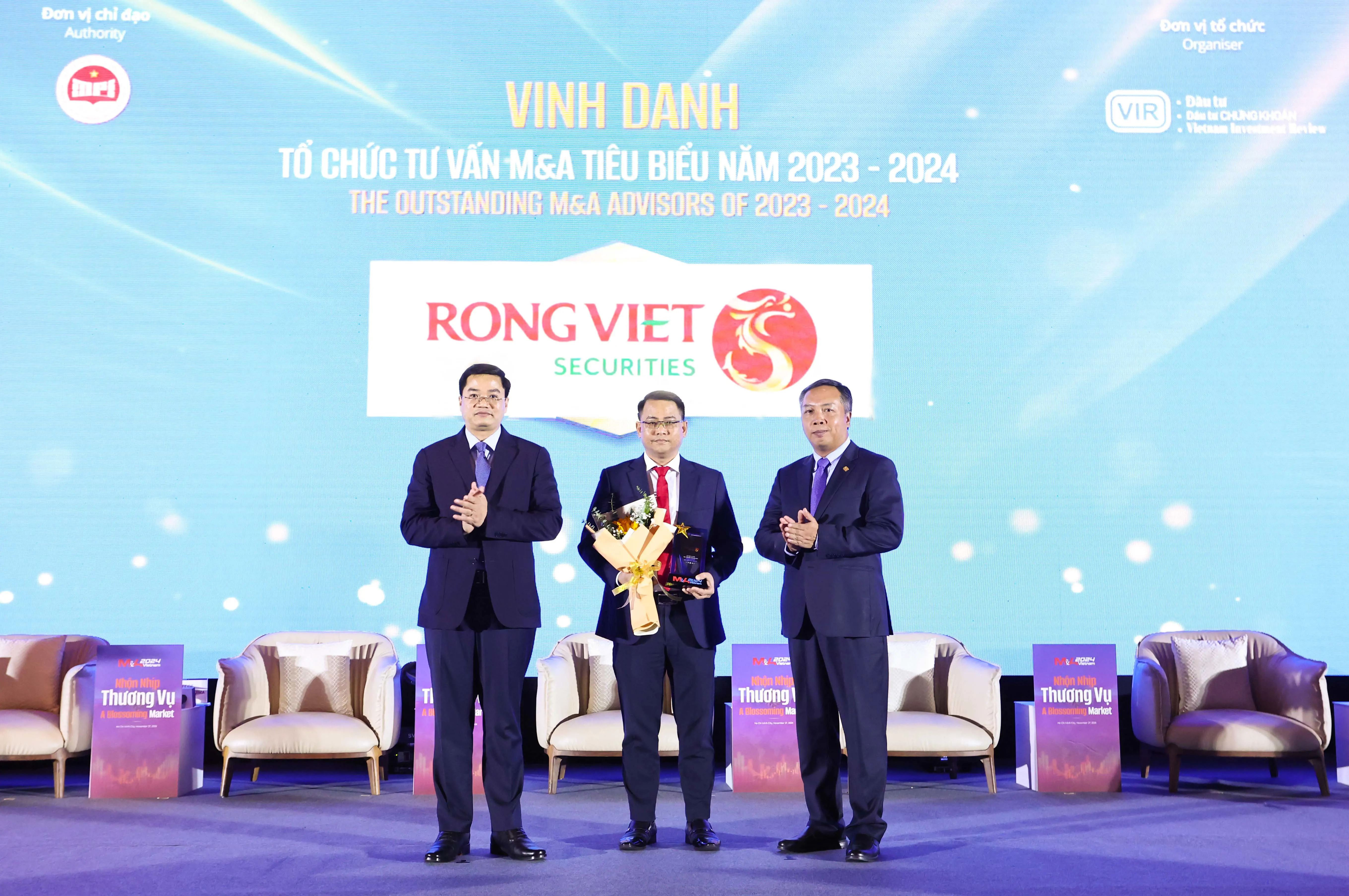 chung khoan rong viet nhan giai nha tu van dau tu M&A 2024